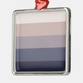 Stijlvol, eigentijds, gepolijst en aanpasbaar metalen ornament (Links)