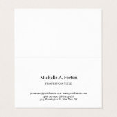 Stijlvol elegant eenvoudig wit minimalistisch visitekaartje (Buitenkant ongevouwen)