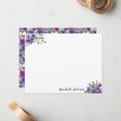 Stijlvol Elegant Paarse Bloemen Waterverf Script Notitiekaartje (Voorkant / Achterkant in situ)