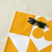 Stijlvol geel modern Geometrisch patroon Strandlaken (In situ)