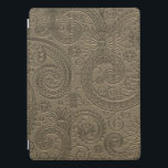 Stijlvol geëtst goud Paisley bloemmotief iPad Pro Cover<br><div class="desc">Dit stijlvolle ontwerp is voorzien van een geëtst,  goudkleurig paisley bloemmotief #ipad #ipadcase #ipadcovers #tabletcases #hoesjes #ipadcases #electronics #paisley #pattern #gifts #giftsforher #giftsforwomen #giftsforhim #giftsformen #home #kantoor #work #school #officesupplies #schoolsupplies #style #trendy</div>