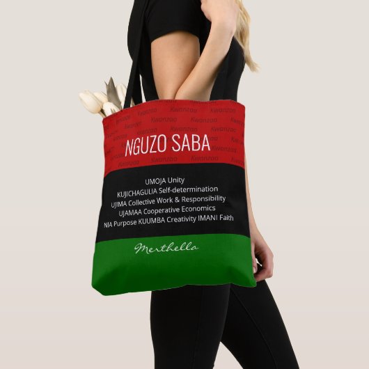 Stijlvol gepersonaliseerd NGUZO SABA Kwanzaa Tote Bag (Dichtbij)