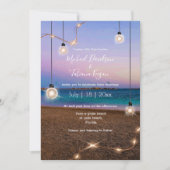 stijlvol gouden lampen strandbruiloft uitnodiging (Voorkant)