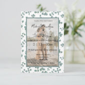 stijlvol groen patroon bruiloft foto-uitnodiging kaart (Staand voorkant)