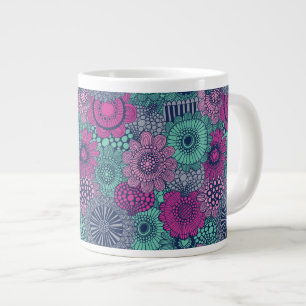Stijlvol heldere patroon van prachtige bloemen grote koffiekop