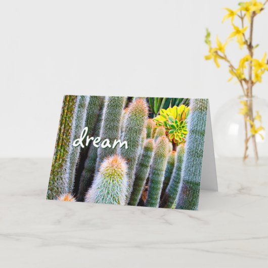 Stijlvol modern Fuzzy Green Cactus Dream Script Kaart (Gele Bloem)