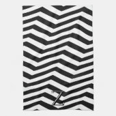 Stijlvol Modern Zwart Wit Chevron Pattern Initiaal Theedoek (Verticaal)