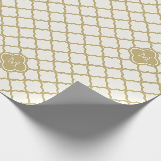 Stijlvol monogram Gold Quatrefoil Pattern Weddensc Cadeaupapier (Hoek)