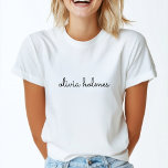 Stijlvol monogram | Modern minimalistisch witscrip T-shirt<br><div class="desc">Een eenvoudig,  stijlvol aangepast monogram ontwerp in een informele casual handgeschreven script typografie in opvallend zwart-wit zwart-wit. Het monogram kan gemakkelijk worden gepersonaliseerd om een ontwerp zo uniek te maken zoals u bent! De perfecte trendy op maat gesneden gave of accessoire voor elke gelegenheid.</div>
