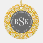 Stijlvol Monogram Trio Yellow Damask Keramisch Ornament (Achterkant)