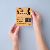 Stijlvol ontwerp, poocaster, podcast Adverteren Flyer (Hand)