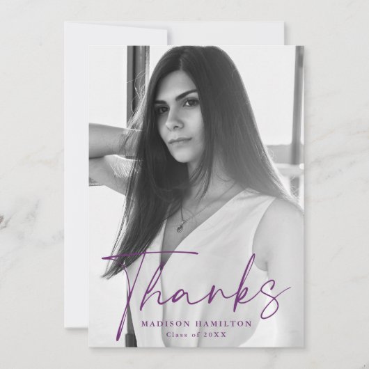 Stijlvol Paarse Script Photo Afstuderen Bedankkaart (Voorkant)