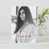 Stijlvol Paarse Script Photo Afstuderen Bedankkaart (Staand voorkant)