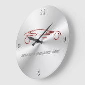 Stijlvol rood draagvlak op een metalen vormgeving grote klok (Hoek)