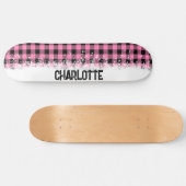 Stijlvol roze en zwart geruit persoonlijk skateboard (Horizontaal)