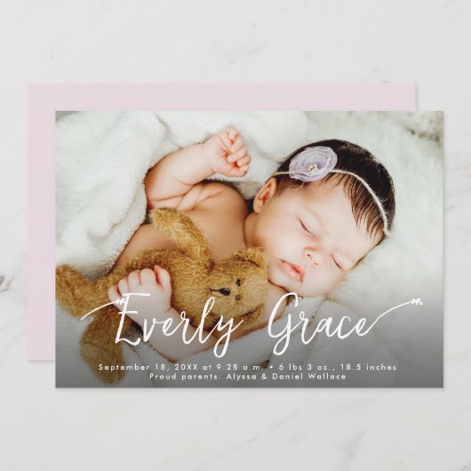 Stijlvol Script Baby Meisje Naam Foto Roze Geboort Aankondiging (Voorkant / Achterkant)