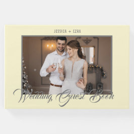 Stijlvol script grijs en zacht geel | Foto Gastenboek