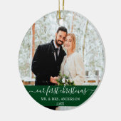 Stijlvol script Ons eerste kerstgroen Keramisch Ornament (Links)