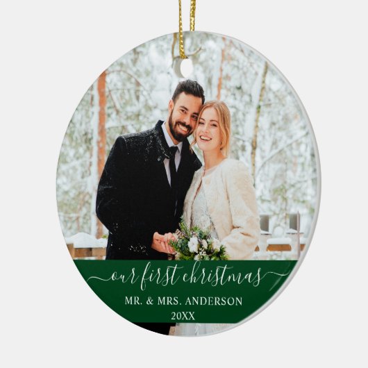 Stijlvol script Ons eerste kerstgroen Keramisch Ornament (Links)