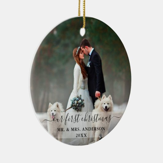 Stijlvol script onze eerste kerstbruiloft foto keramisch ornament (Rechts)