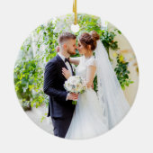 Stijlvol script onze eerste kerstgoud keramisch ornament (Achterkant)