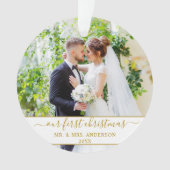 Stijlvol script onze eerste kerstgoud ornament (voorkant)