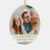 Stijlvol script onze eerste kerstgoudfamilie keramisch ornament (Rechts)