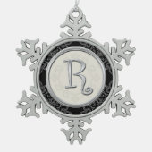 Stijlvol Silver Monogram R Kerstmis Tin Sneeuwvlok Ornament (Voorkant)
