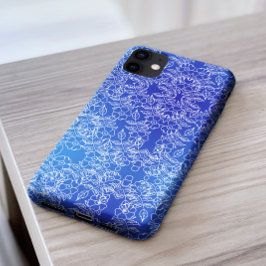 Stijlvol wit Bloemen patroon wervelen op blauw Case-Mate iPhone Case