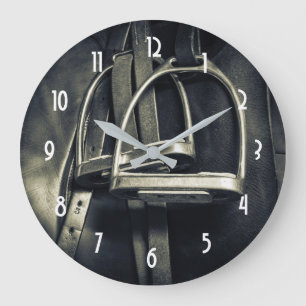 Stijlvol zilver Stirrups op het Engelse zadelzadje Grote Klok