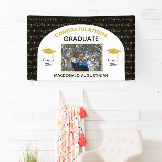Stijlvol zwart Gold Afstuderen Foto Spandoek (Insitu)