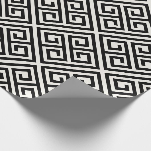 Stijlvol zwart Ivory Grieks sleutelhuwelijk Cadeaupapier (Hoek)