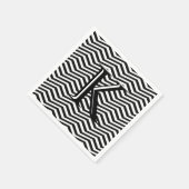 Stijlvol zwart wit Chevron Stripe Monogram Aangepa Servet (Hoek)