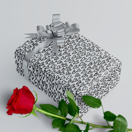 Stijlvol zwart-wit harten patroon cadeaupapier
