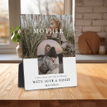 Stijlvolle 2-fotoMOEDER Fotoplaat<br><div class="desc">Een stijlvol fotoplaatje voor een geliefde MOTHER. Het ontwerp kenmerkt een 2 fotocollage,  één in een boogsjabloon,  een zoete citaat die gemakkelijk kan worden aangepast en de kinderen/s naam. Een mooi cadeau van de kinderen op Moederdag of voor haar verjaardag of kerst.</div>