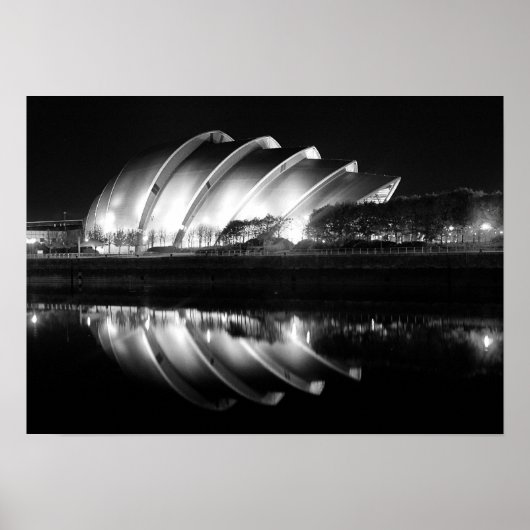 Stijlvolle B&W Foto van de Clyde Auditorium Poster (Voorkant)