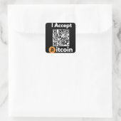 Stijlvolle Bitcoin - BTC crypto -Scan me qr Vierkante Sticker (Tas)