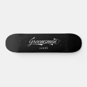 Stijlvolle Black Retro Typography Groomsman Persoonlijk Skateboard (Horizontaal)