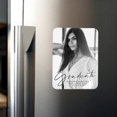 Stijlvolle Black Script Afstuderen Aankondigingsfo Magneet