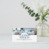 Stijlvolle blauw wit moderne schoonmaakdiensten visitekaartje (Staand voorkant)