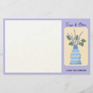 Stijlvolle blauwe vaas met lavendel bloemstuk briefpapier