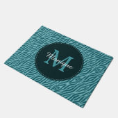 Stijlvolle Blauwgroen zebraafdrukken met monogram Deurmat (Schuin)
