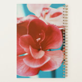 Stijlvolle Bleke rode koraalbloemen Turquoise Planner (Achterkant)