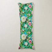 Stijlvolle bloemenroze bloemen blauw monogram patr lichaamskussen (Voorkant Verticaal)