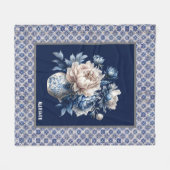 Stijlvolle bloemenvaas Blauwe chinoiserie monogram Fleece Deken (Voorkant (Horizontaal))