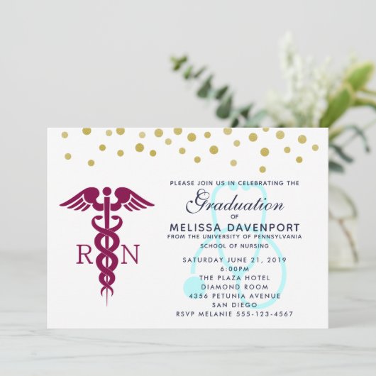 Stijlvolle Caduceus en Stethoscope Nursing Afstude Kaart (Staand voorkant)