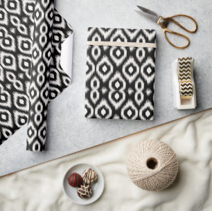 Stijlvolle Chic Mod Zwart Ivoor Diamant Ikat Patro Cadeaupapier