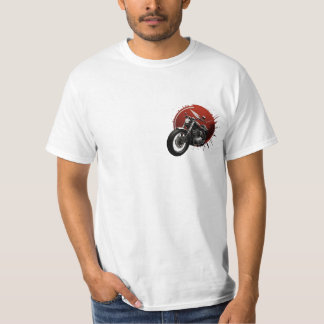 Stijlvolle Cruiser Motorcycle met gedurfde rode ac T-shirt