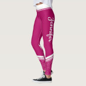 Stijlvolle donkere magenta witte strepen en naam leggings (Links)
