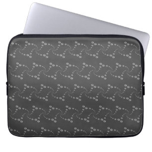 Stijlvolle draaiende zilveren polka stippen op gri laptop sleeve